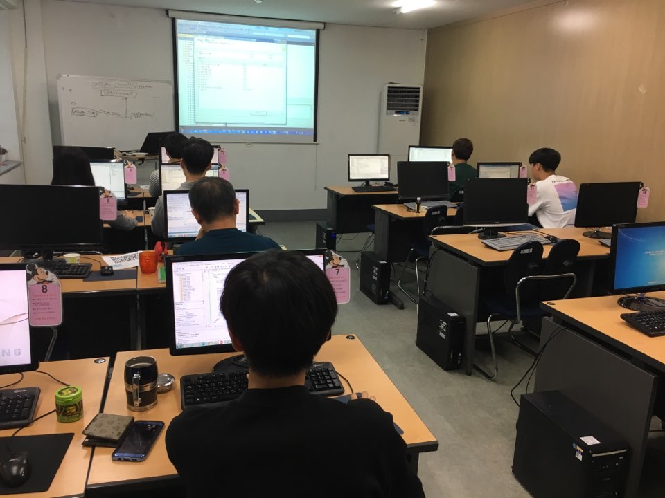 (국비훈련생교육과정)보충수업중~